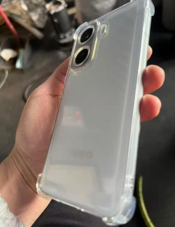 vivo iQOO Neo11 12GB+256GB 面对疾风2K 144Hz珠峰屏 骁龙8至尊版国家补贴iqooneo11学生游戏电竞手机