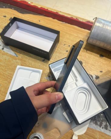 vivo iQOO Neo11 12GB+256GB 面对疾风2K 144Hz珠峰屏 骁龙8至尊版国家补贴iqooneo11学生游戏电竞手机